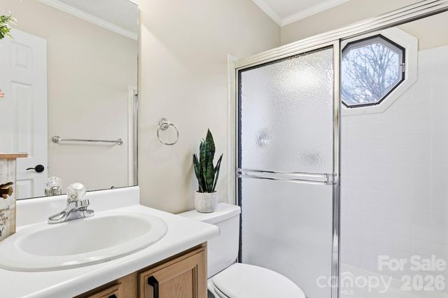 21 Tisha Lane, Hendersonville, NC 28739