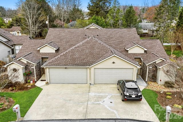 21 Tisha Lane, Hendersonville, NC 28739