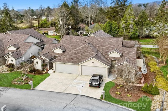 21 Tisha Lane, Hendersonville, NC 28739