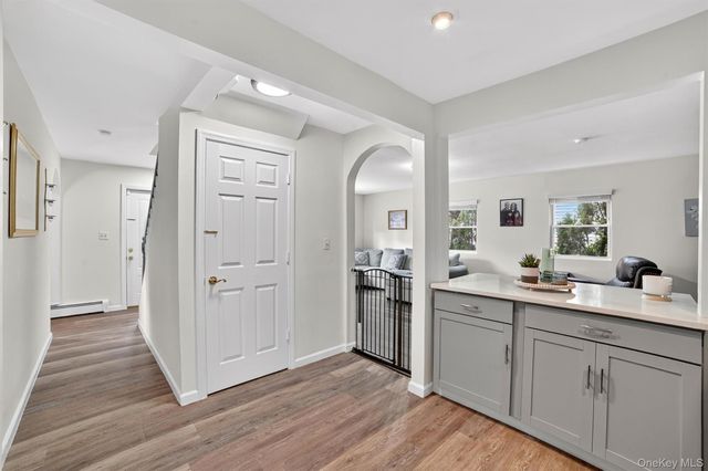 92 Westerly Street, Yonkers, NY 10704