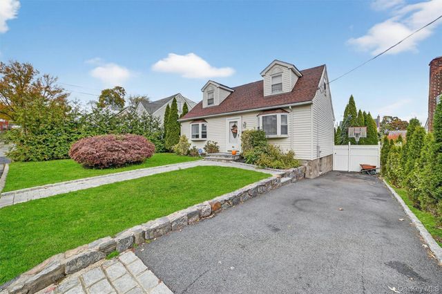 92 Westerly Street, Yonkers, NY 10704