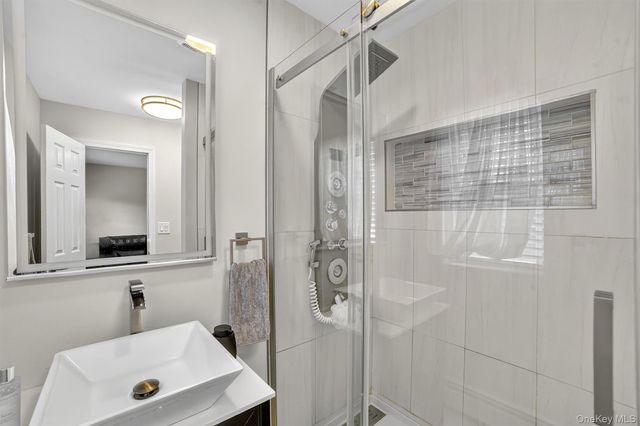 92 Westerly Street, Yonkers, NY 10704