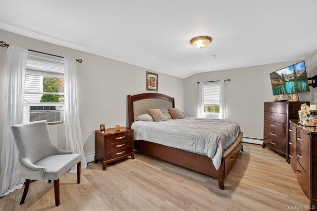 92 Westerly Street, Yonkers, NY 10704