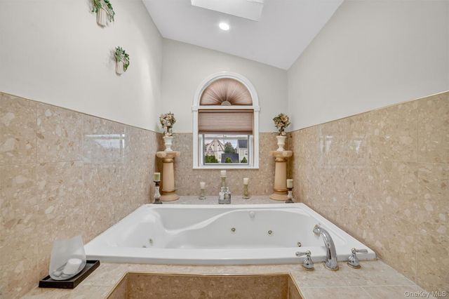 92 Westerly Street, Yonkers, NY 10704