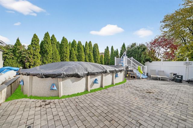 92 Westerly Street, Yonkers, NY 10704