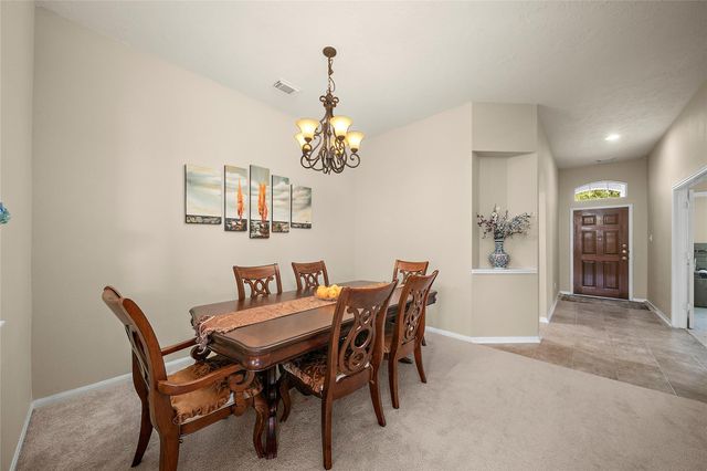 880 Falling Springs Lane, League City, TX 77573