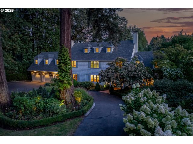 1546 S MILITARY Rd, Portland, OR 97219