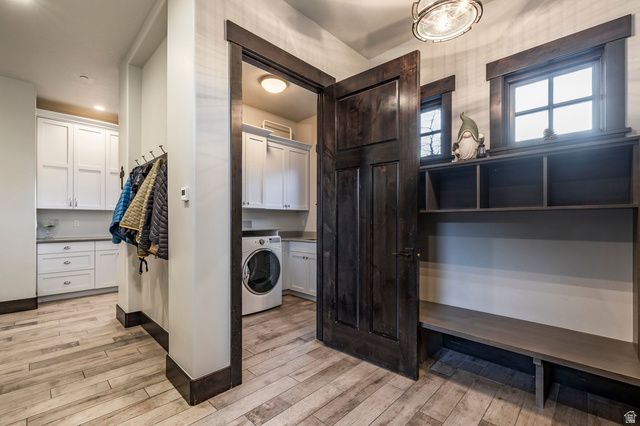 8905 PARLEYS LN, Park City, UT 84098