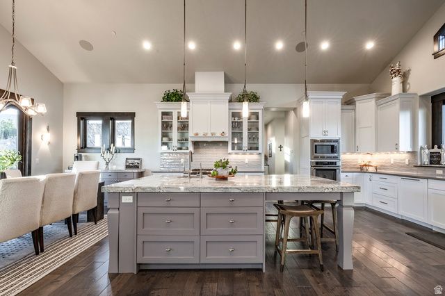 8905 PARLEYS LN, Park City, UT 84098