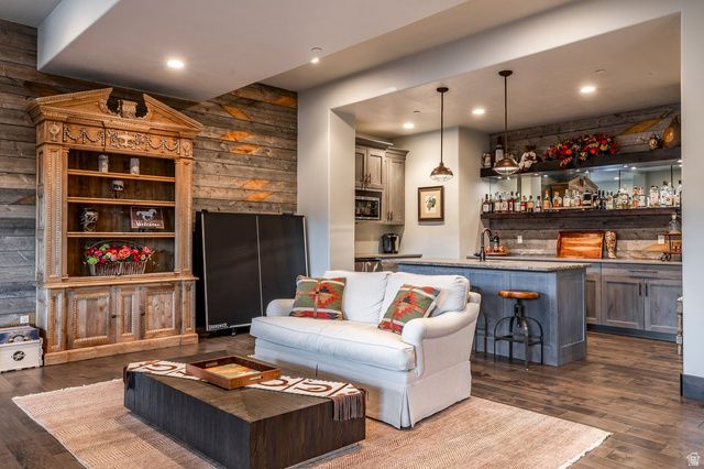 8905 PARLEYS LN, Park City, UT 84098