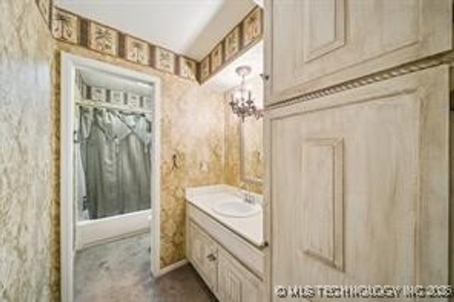 4444 E 68th Street 490, Tulsa, OK 74136