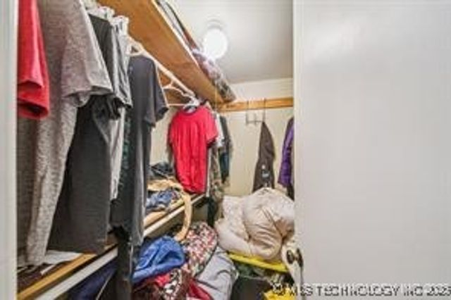 4444 E 68th Street 490, Tulsa, OK 74136