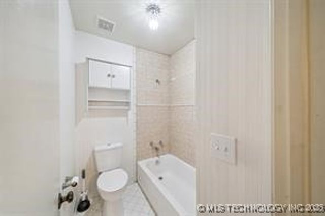 4444 E 68th Street 490, Tulsa, OK 74136