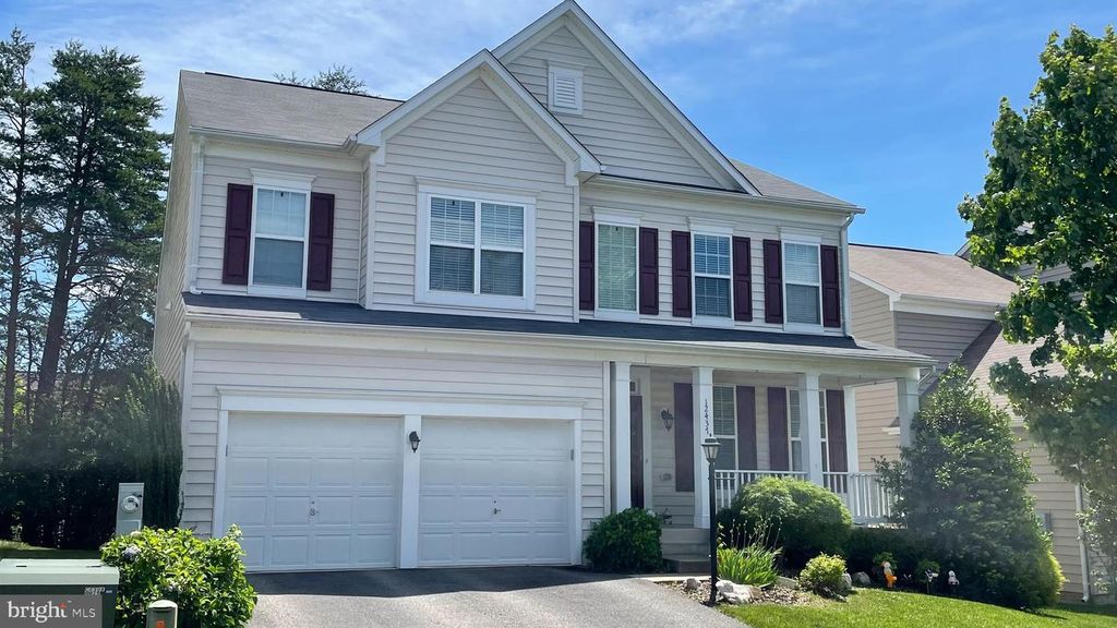 12437 PFITZNER CT, Woodbridge, VA 22192