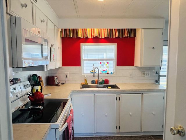 2270 PALAZZA DRIVE, Sarasota, FL 34238