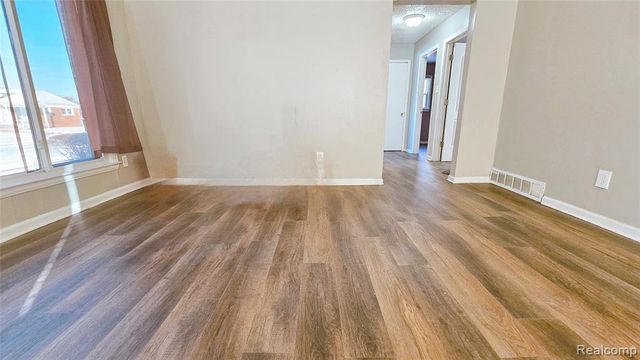 1495 Jeffrey Lane, Inkster, MI 48141