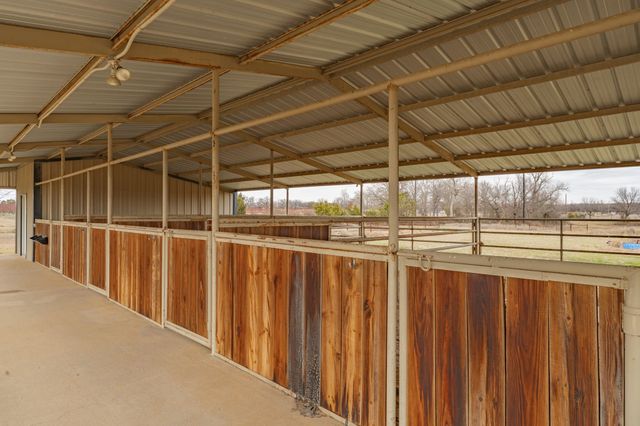 6501 S US Highway 281, Stephenville, TX 76401