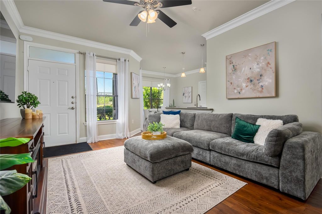 7701 Rialto BLVD 617, Austin, TX 78735