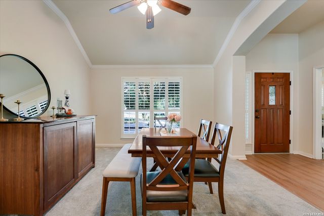9460 Windwood Dr, Boerne, TX 78006