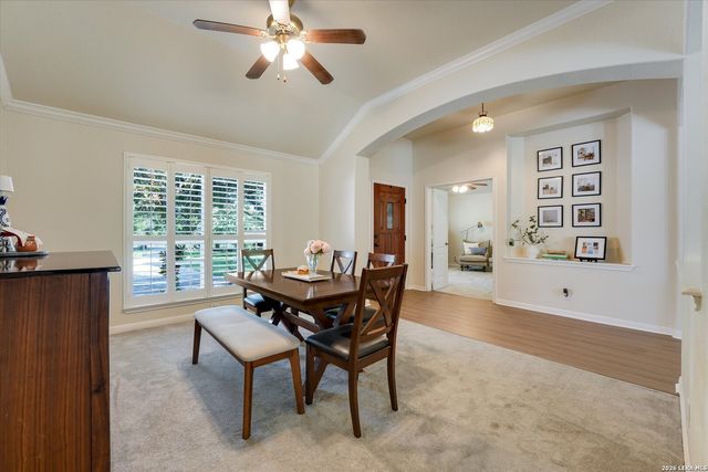 9460 Windwood Dr, Boerne, TX 78006