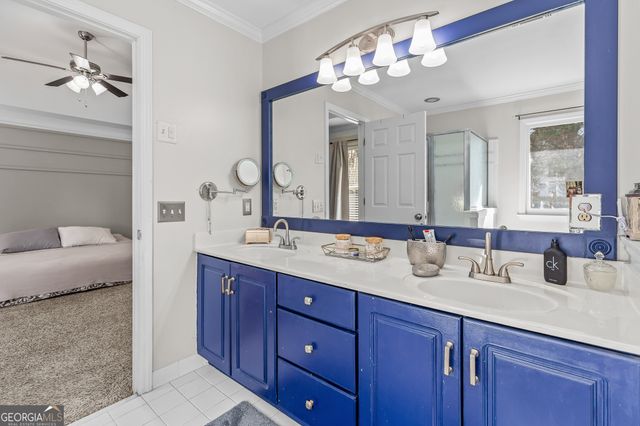 955 Common Oak Place, Lawrenceville, GA 30045