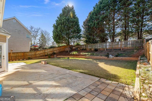 955 Common Oak Place, Lawrenceville, GA 30045