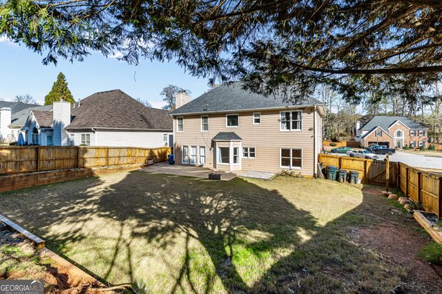 955 Common Oak Place, Lawrenceville, GA 30045