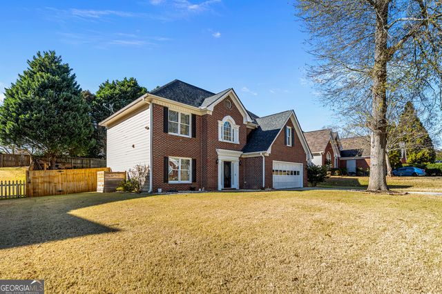 955 Common Oak Place, Lawrenceville, GA 30045