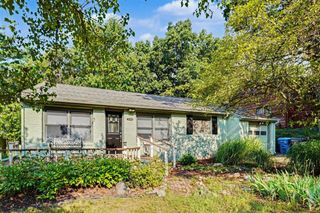 2314 Frederick Avenue, Kalamazoo, MI 49008