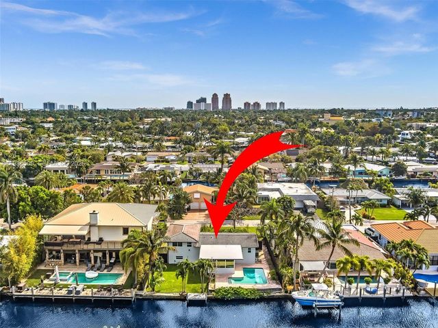 2141 NE 18th Ave, Wilton Manors, FL 33305