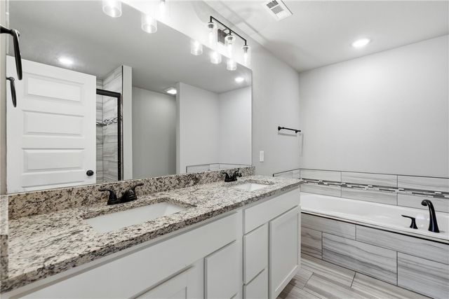 14 Drew Lane, Bella Vista, AR 72714