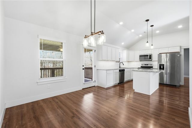 14 Drew Lane, Bella Vista, AR 72714