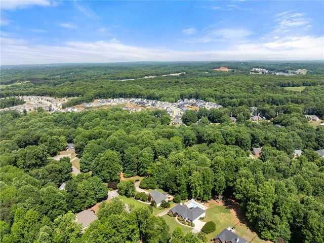 207 Nugget Trail, Braselton, GA 30517