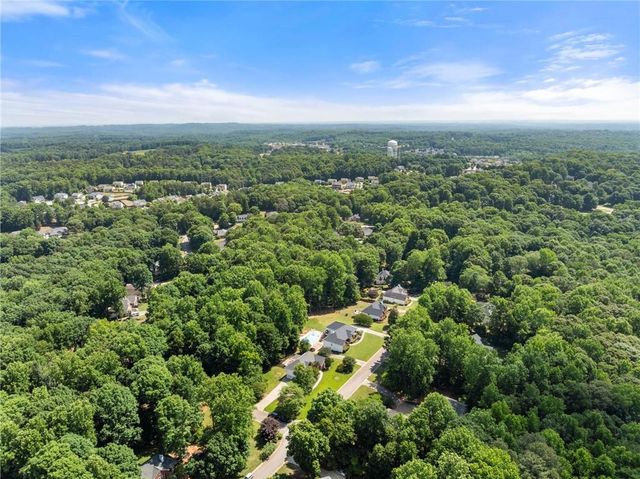 207 Nugget Trail, Braselton, GA 30517