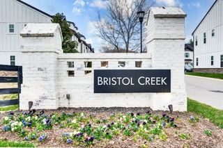 605 Bristol Creek Dr, Nashville, TN 37221