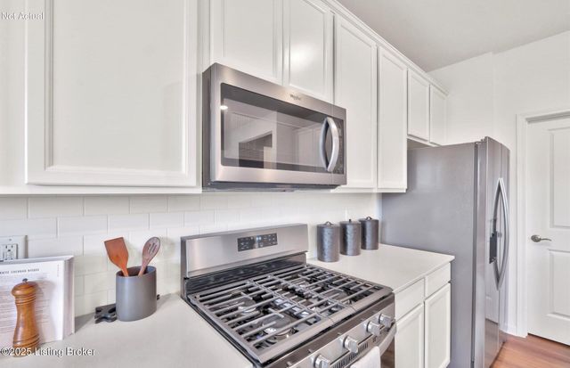 16954 Aiken Ridge Cir, Louisville, KY 40245