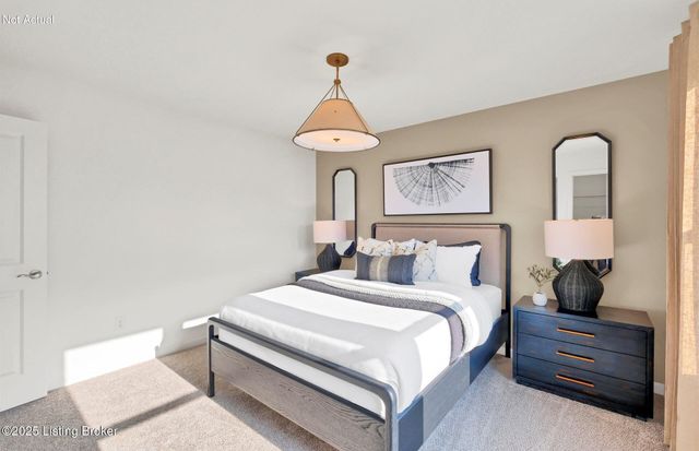 16954 Aiken Ridge Cir, Louisville, KY 40245