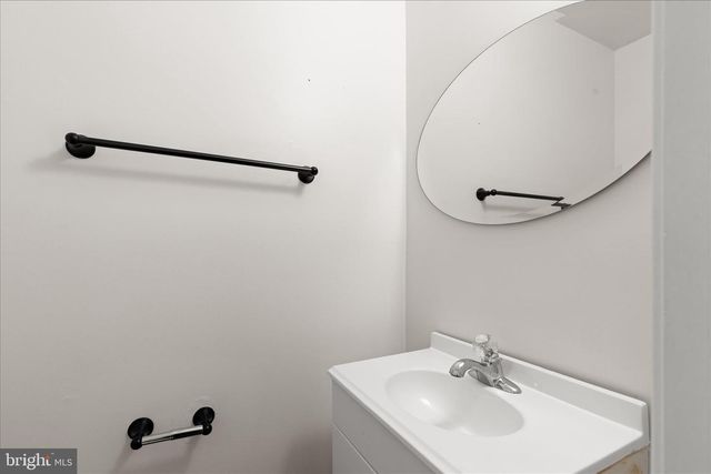 957 SAINT MICHAELS DR, Bowie, MD 20721