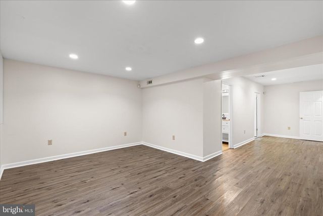 957 SAINT MICHAELS DR, Bowie, MD 20721