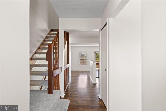 957 SAINT MICHAELS DR, Bowie, MD 20721