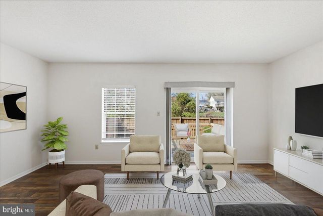 957 SAINT MICHAELS DR, Bowie, MD 20721