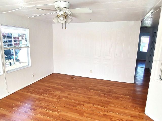 900 9th Ave E E 900 9TH AVE E 180, Palmetto, FL 34221