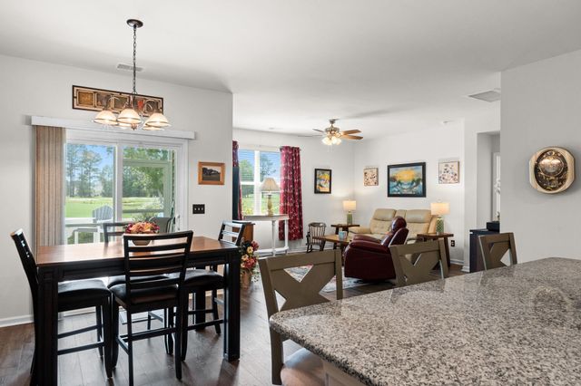143 Marauder Dr., Longs, SC 29568