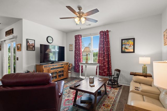 143 Marauder Dr., Longs, SC 29568