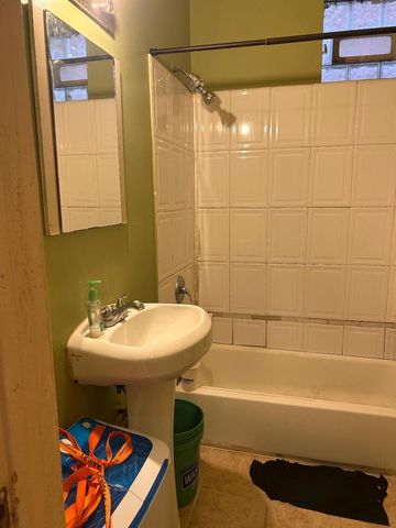 1436 S KENNETH Avenue, Chicago, IL 60623