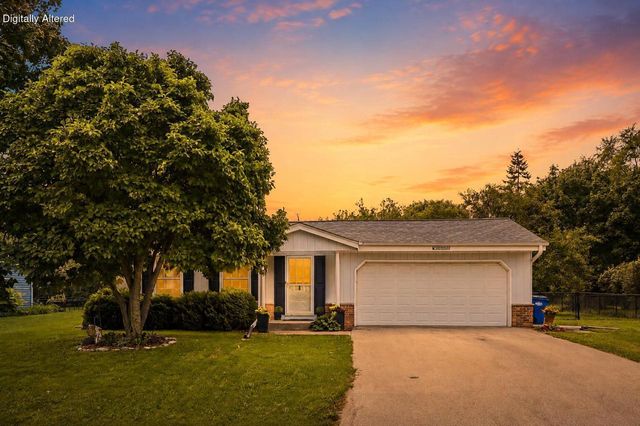 W136S6953 Hale Park DRIVE, Muskego, WI 53150