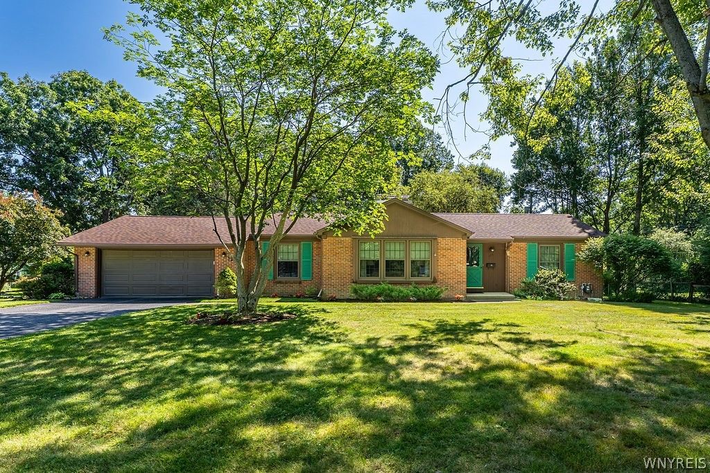 125 Geneva Road, Aurora, NY 14052