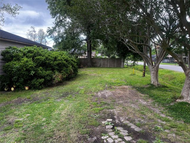 8038 Talton St Street, Houston, TX 77028