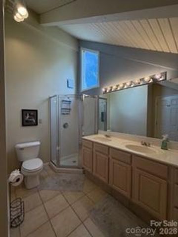 19 Lookout Loop, Burnsville, NC 28714