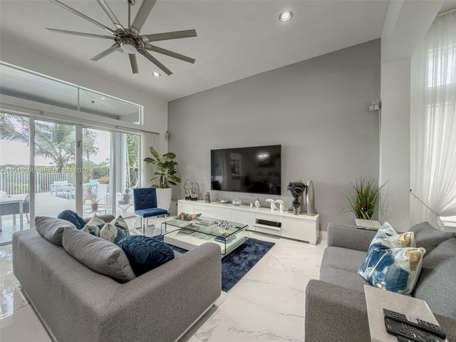5312 SW 148th Avenue, Miramar, FL 33027
